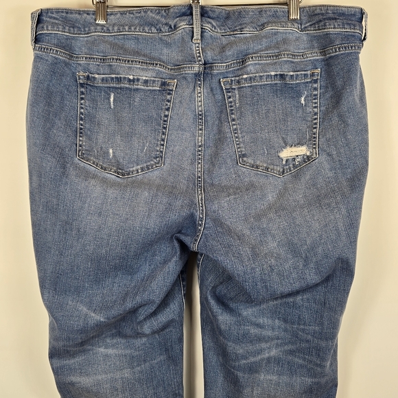 Torrid Short Boyfriend Straight Vintage Stretch Mid-Rise Jean Distressed 22S - Picture 8 of 12